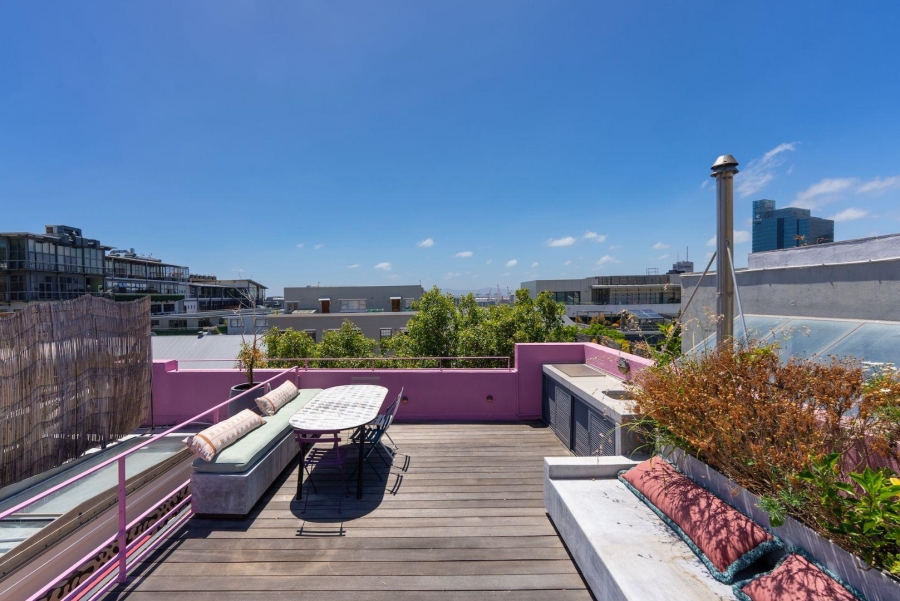 2 Bedroom Property for Sale in De Waterkant Western Cape